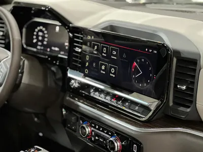 2026 جي ام سي سييرا اليفيشن