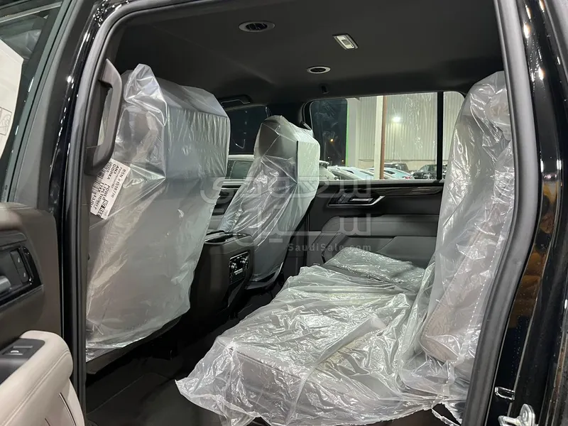 2025 جي ام سي يوكون اليفيشن