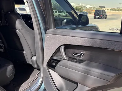 2023 لاند روفر رينج روفر سبورت فيرست اديشن