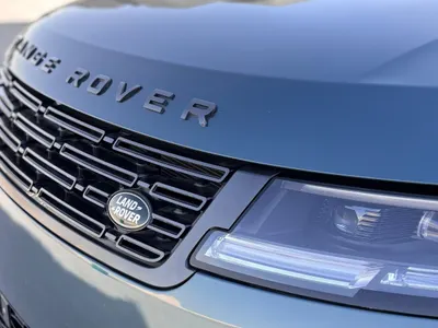 2023 لاند روفر رينج روفر سبورت فيرست اديشن