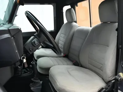 1991 لاند روفر ديفيندر 130