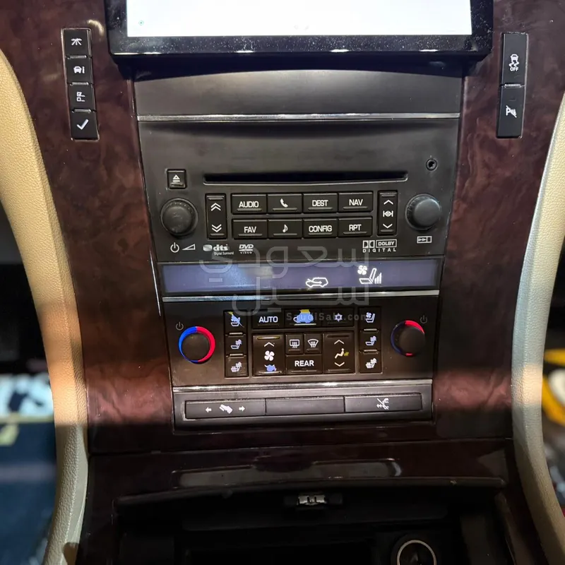 2013 كاديلاك اسكاليد بلاتينيوم