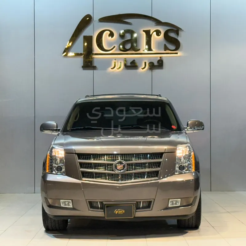 2013 كاديلاك اسكاليد بلاتينيوم