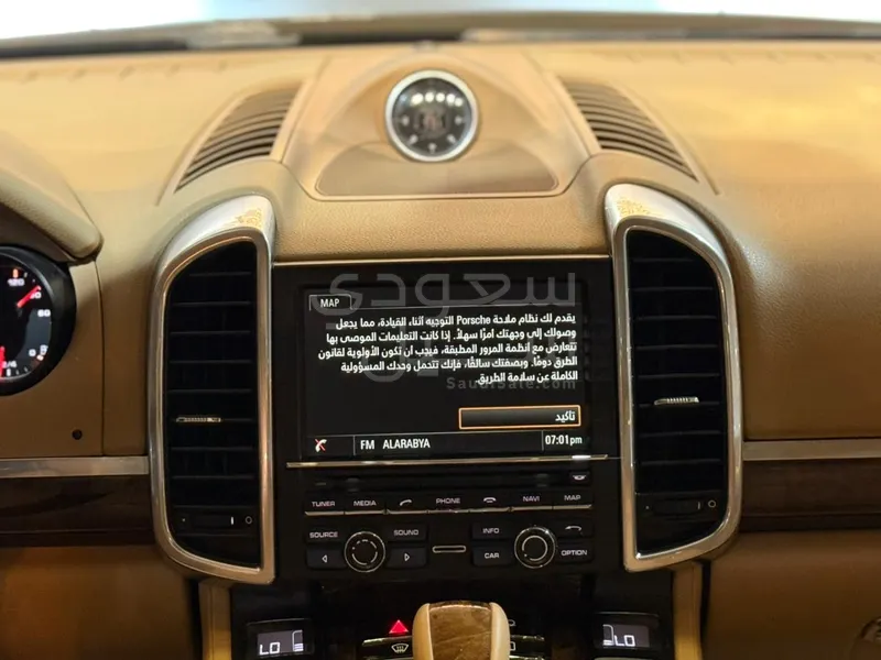 2016 بورش كايين اس