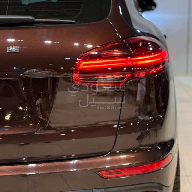 2016 بورش كايين اس