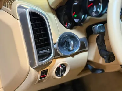 2016 بورش كايين اس