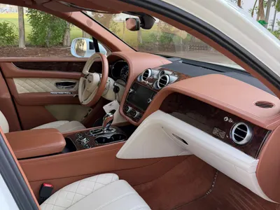 2017 بنتلي بنتايجا الاصدار الاول