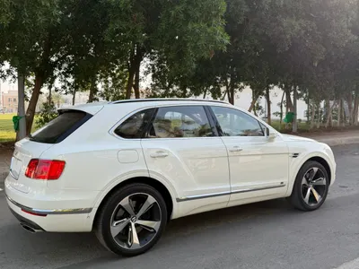 2017 بنتلي بنتايجا الاصدار الاول