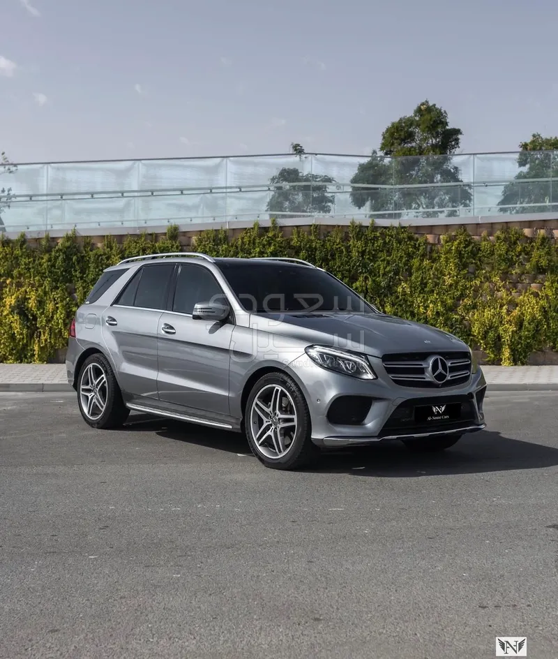 2016 مرسيدس - بنز جي إل إي 400