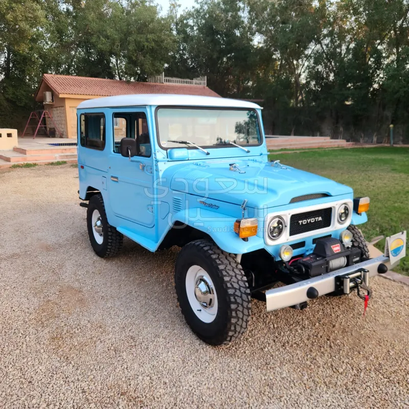 1981 تويوتا اف جي كروزر 1