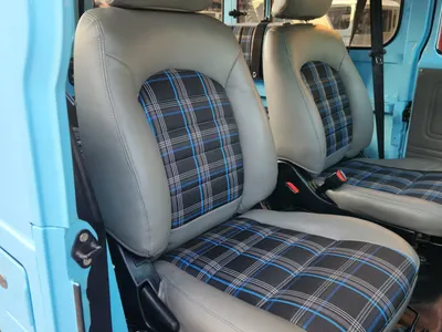 1981 تويوتا اف جي كروزر 1