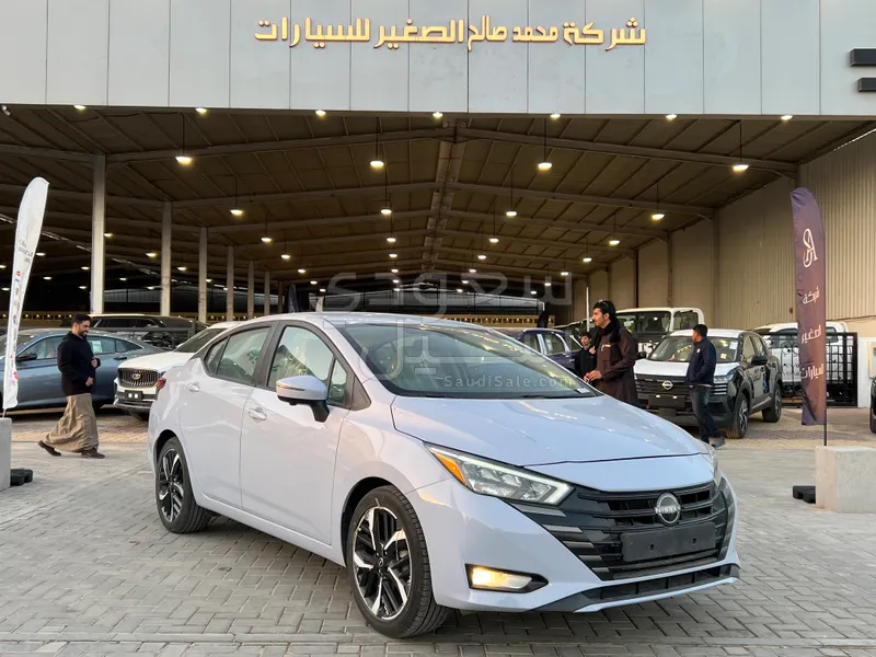 2024 نيسان صني