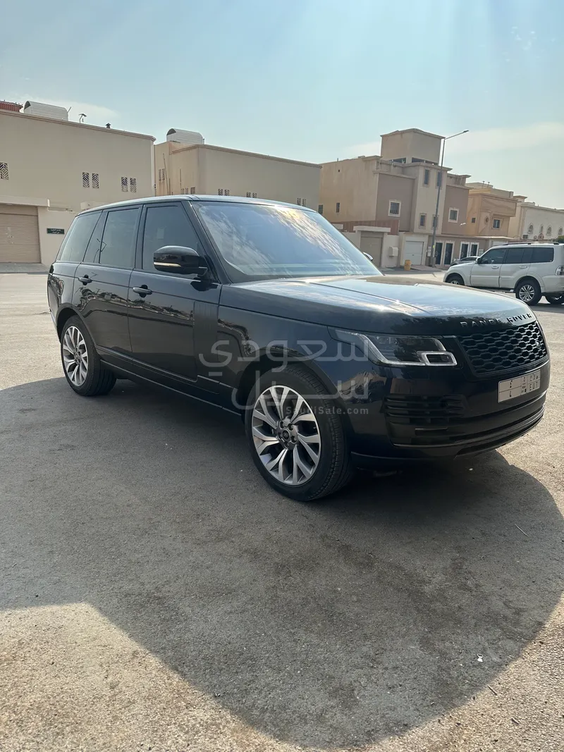 2020 لاند روفر رينج روفر فوج
