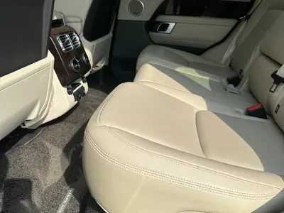 2020 لاند روفر رينج روفر فوج