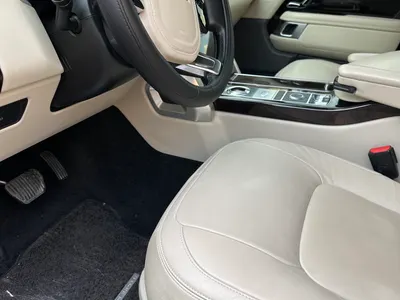 2020 لاند روفر رينج روفر فوج