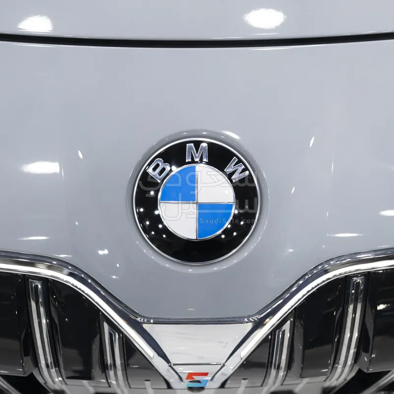 2026 بي ام دبليو الفئة السابعة 735أي