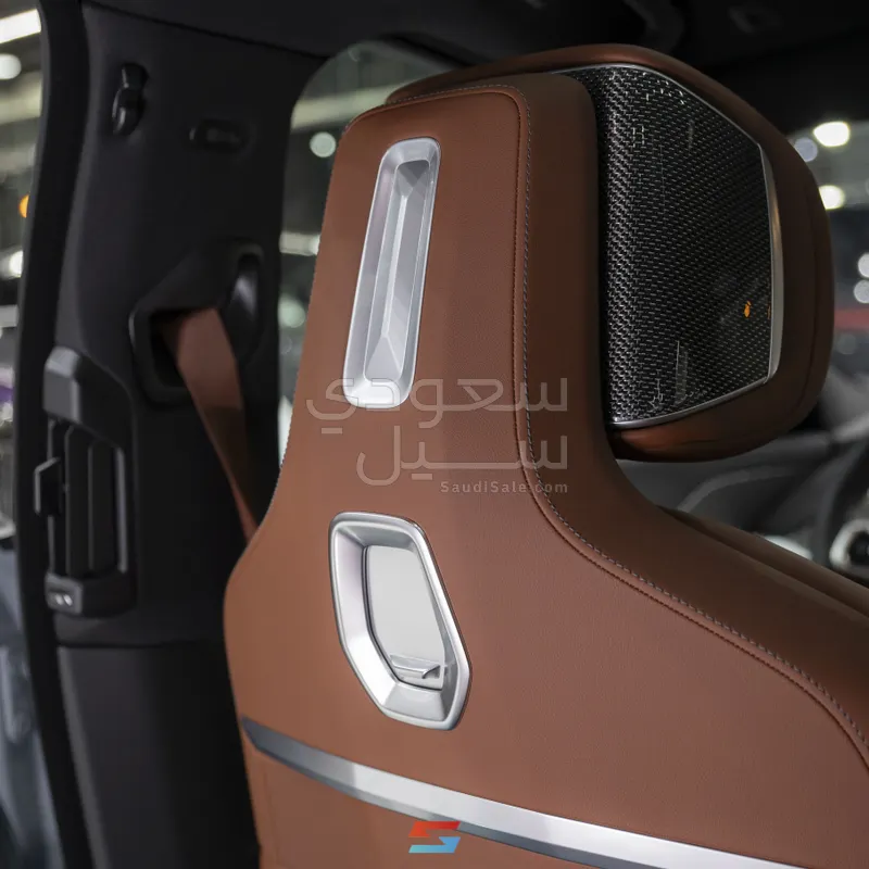 2026 بي ام دبليو الفئة السابعة 735أي