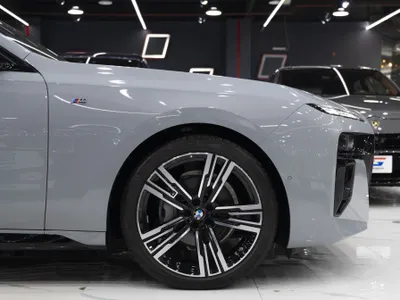 2026 بي ام دبليو الفئة السابعة 735أي