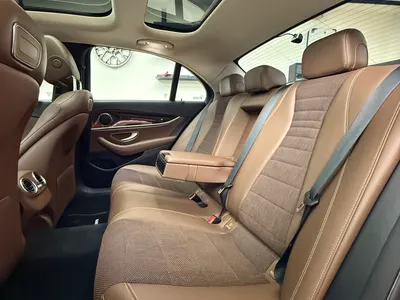 2021 مرسيدس - بنز إي 200