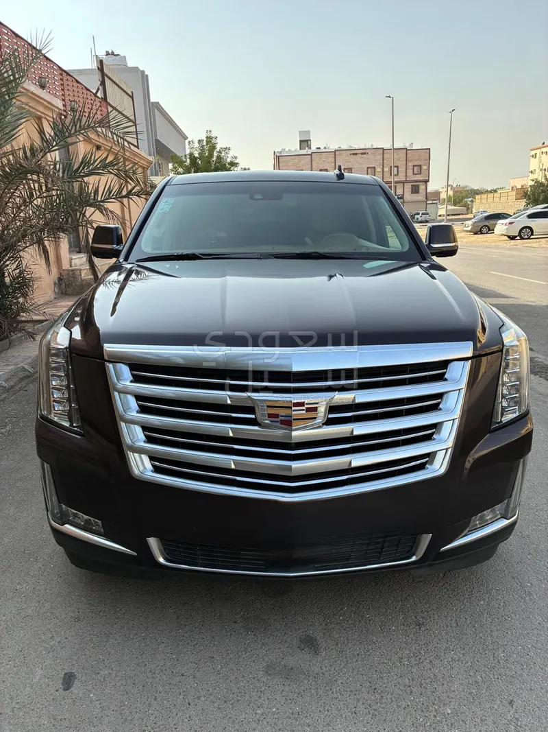 2015 كاديلاك اسكاليد بلاتينيوم