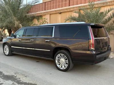 2015 كاديلاك اسكاليد بلاتينيوم