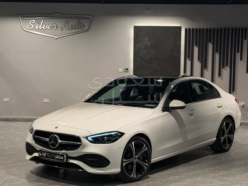 2025 مرسيدس - بنز سي 200