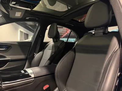 2025 مرسيدس - بنز سي 200