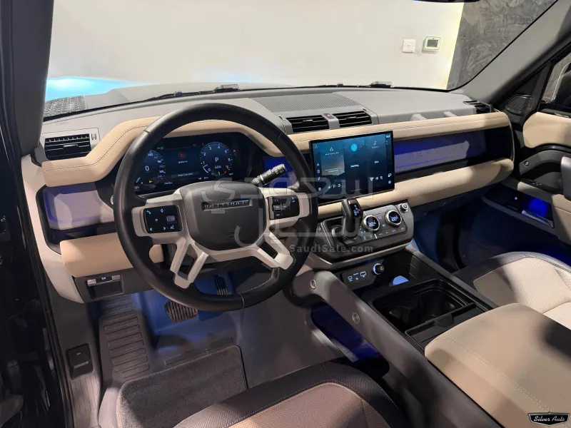2023 لاند روفر ديفيندر اكس داينمك