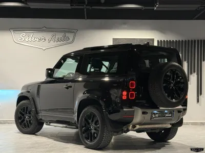 2023 لاند روفر ديفيندر اكس داينمك