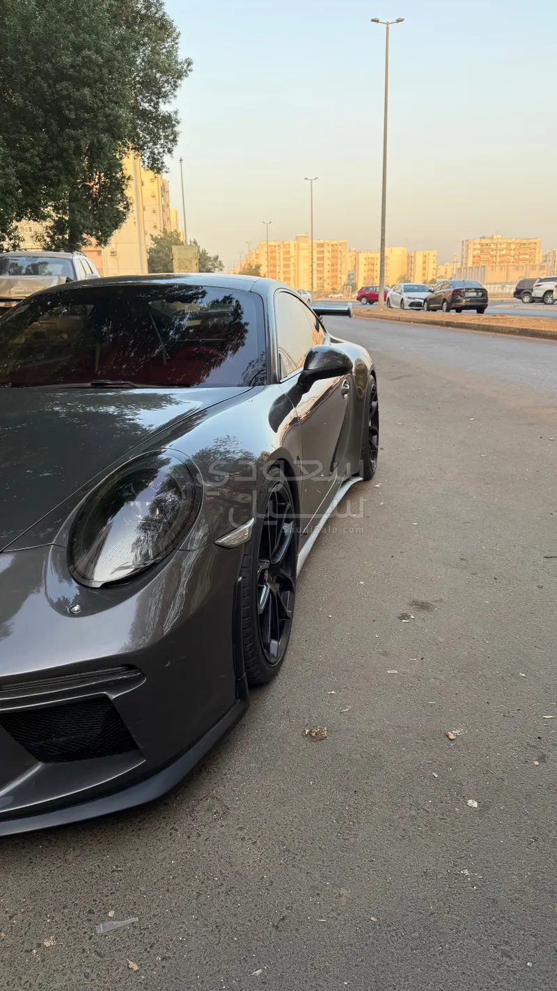 2014 بورش 911 كاريرا