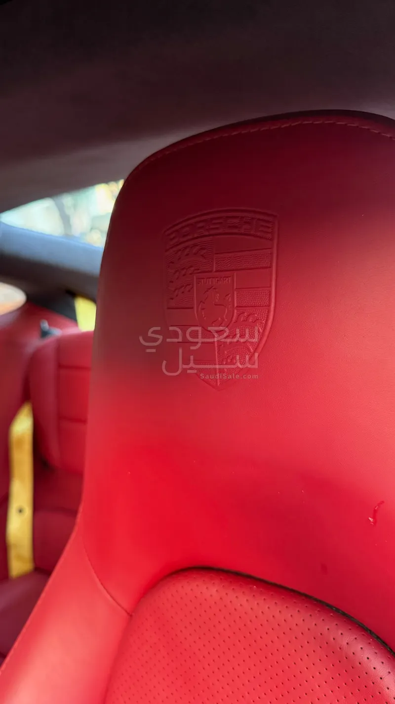 2014 بورش 911 كاريرا