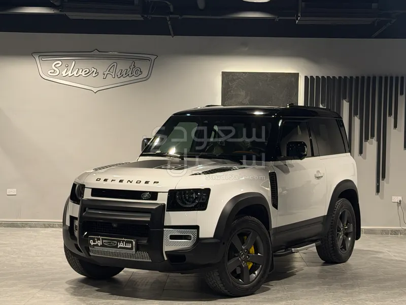 2021 لاند روفر ديفيندر 90
