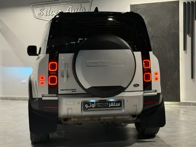 2021 لاند روفر ديفيندر 90