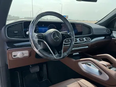 2024 مرسيدس - بنز جي إل إي 450