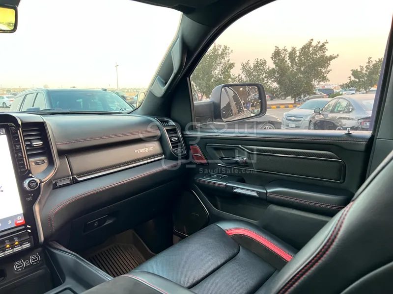 2023 دودج رام تي ار اكس