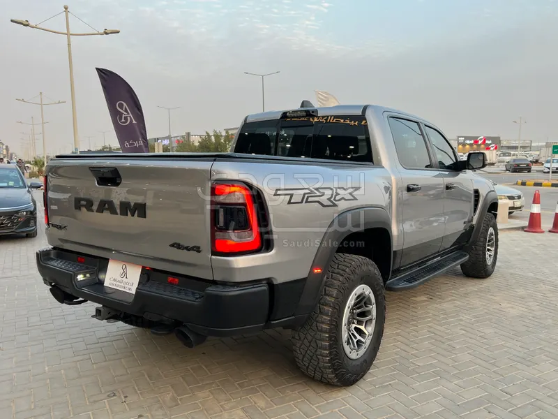 2023 دودج رام تي ار اكس