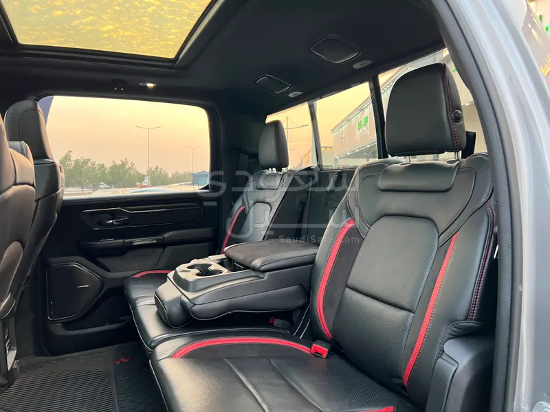 2023 دودج رام تي ار اكس