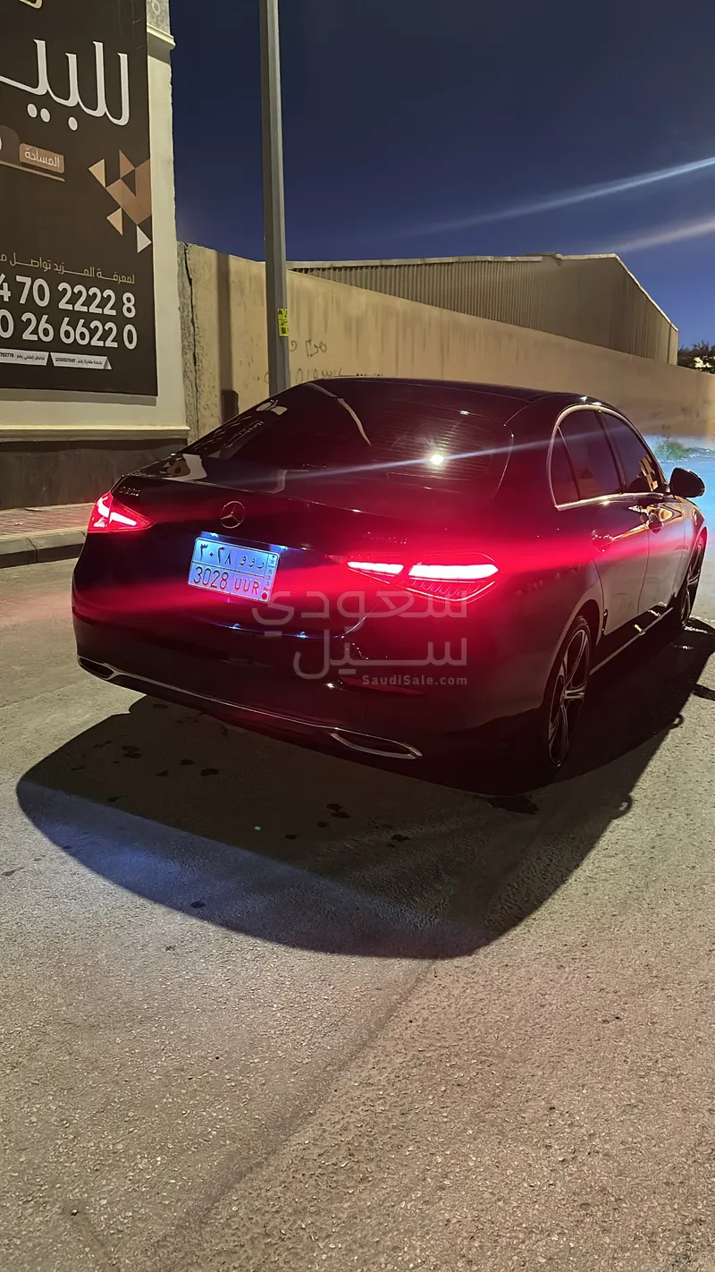 2023 مرسيدس - بنز سي 300