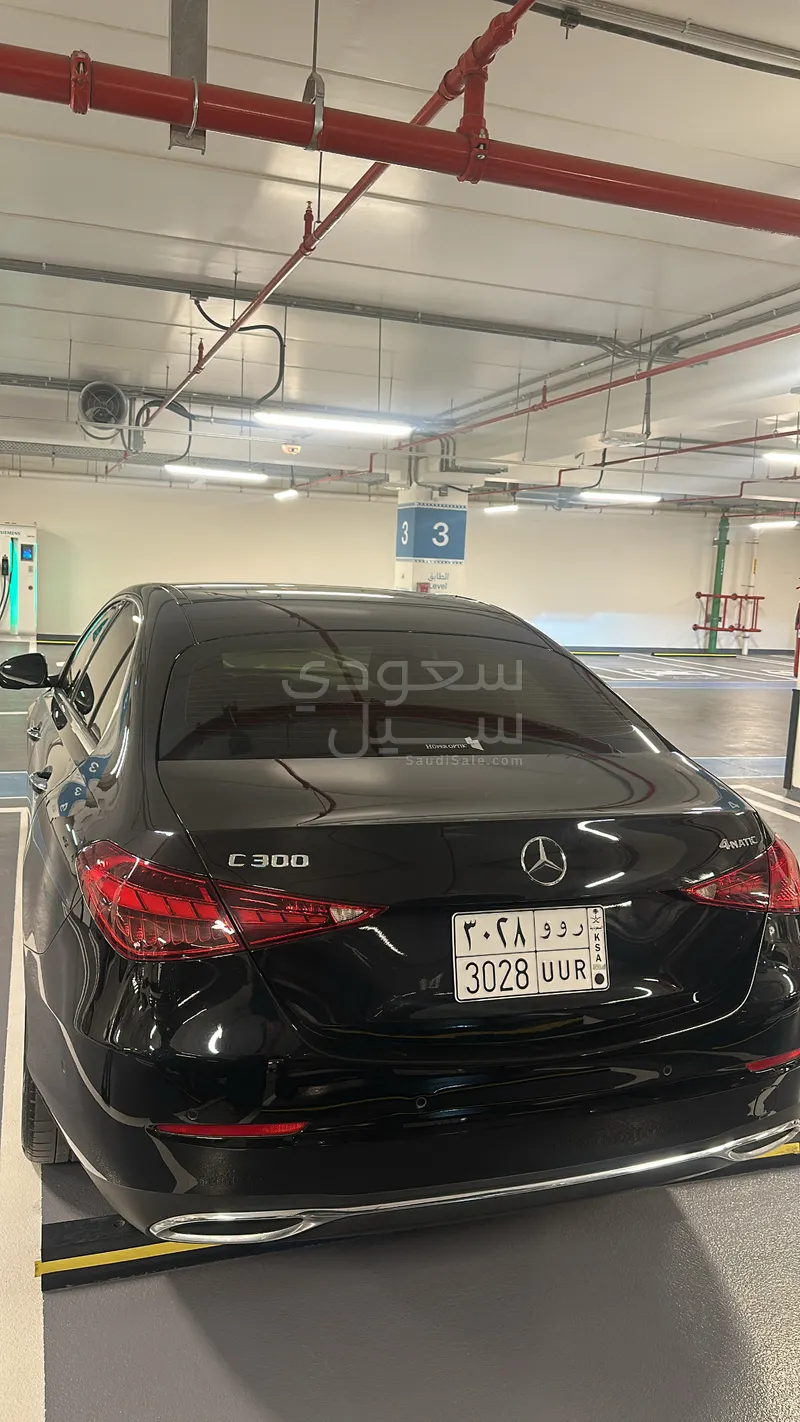 2023 مرسيدس - بنز سي 300
