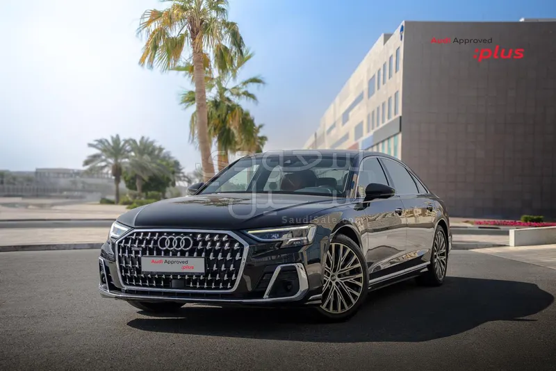 2023 اودي اي 8 ال 55تي اف اس أي