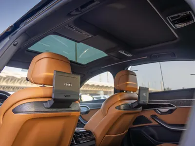 2023 اودي اي 8 ال 55تي اف اس أي