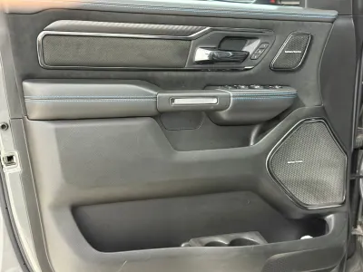 2023 دودج رام تي ار اكس