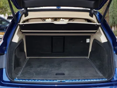 2017 بنتلي بنتايجا الاصدار الاول