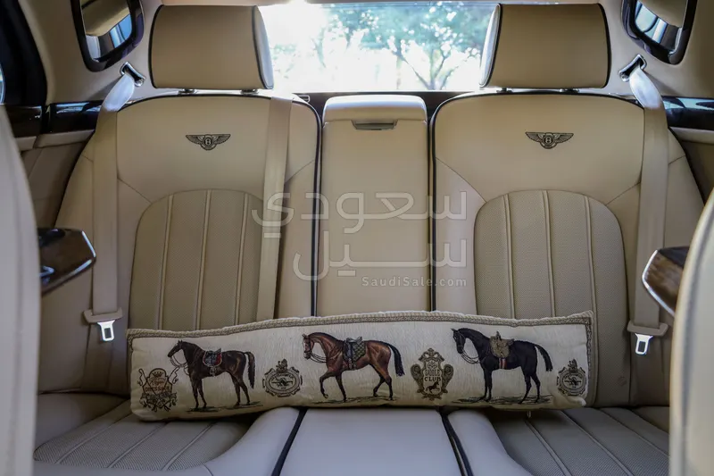 2014 بنتلي مولسان