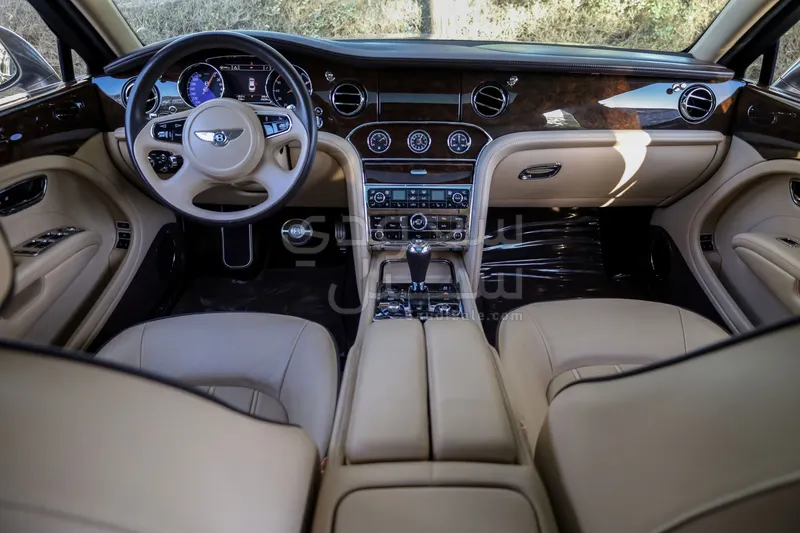 2014 بنتلي مولسان