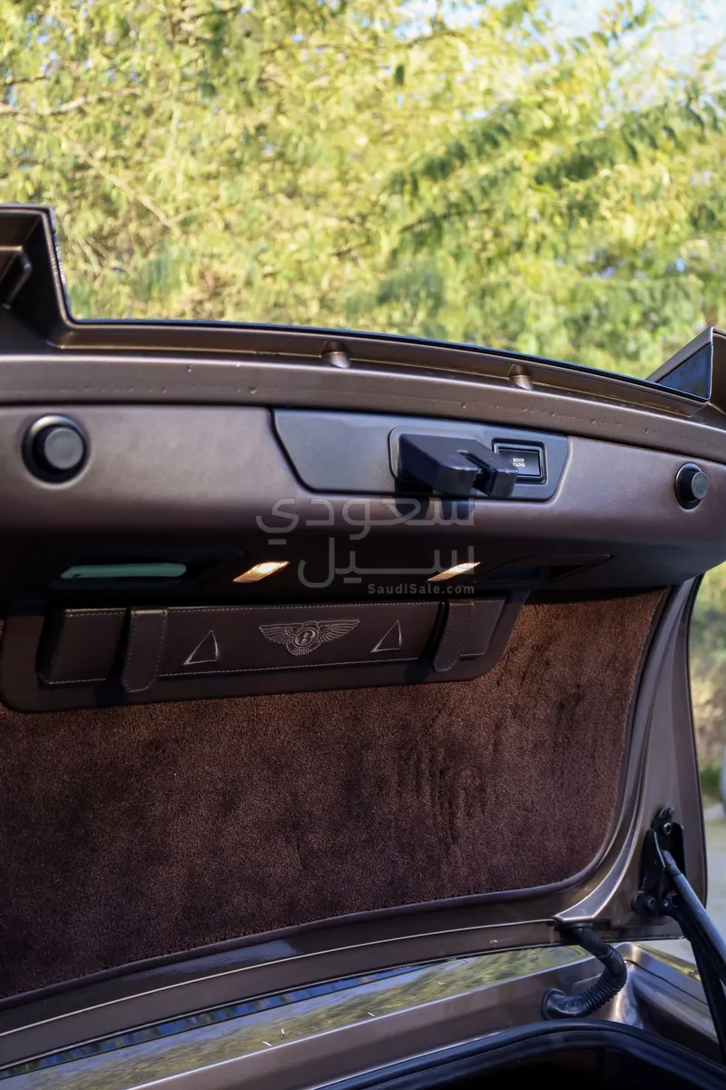 2014 بنتلي مولسان