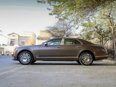 2014 بنتلي مولسان