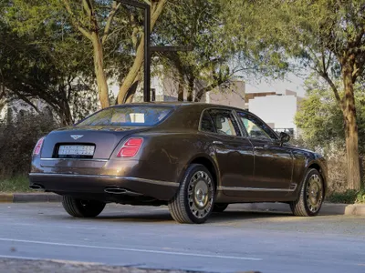 2014 بنتلي مولسان