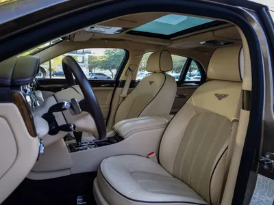 2014 بنتلي مولسان