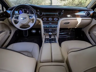 2014 بنتلي مولسان